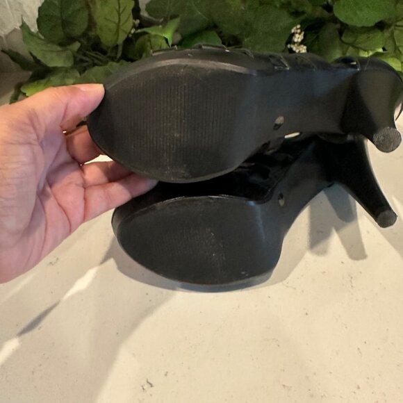 Strappy Black High Heel Sandals 8.5M By Chinese Laundry Leather Upper Peep Toe B - Picture 8 of 8